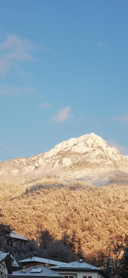 Miniapp. A 2 Km Da * Pedavena